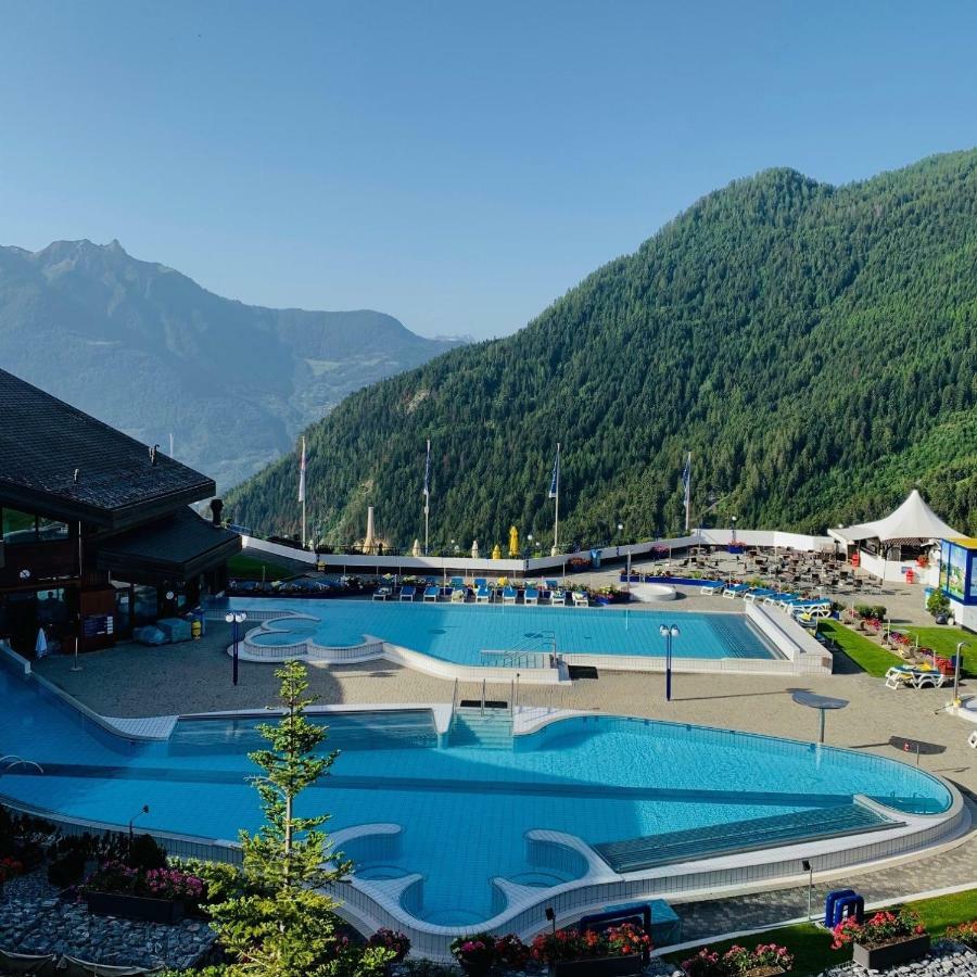 Hotel Les Bains D'Ovronnaz Εξωτερικό φωτογραφία